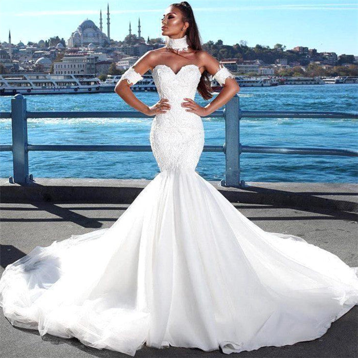 Bellissimo Abito da Sposa Mermaid Sweetheart con Pizzo e Collare per Matrimoni