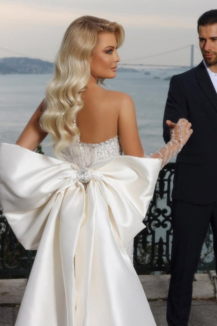 Schönes trägerloses Herzausschnitt-Mermaid-Hochzeitskleid mit Kapellenzug