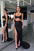 Vestido de Fiesta Largo de Dos Piezas Negro con Lentejuelas, Cola de Sirena, Tirantes y Abertura