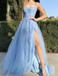 Blaues langes A-Linien-Ballkleid aus Spitzentüll mit Schlitz