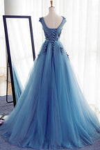 Vestido de baile comprido em tule com decote redondo azul e renda PSK204