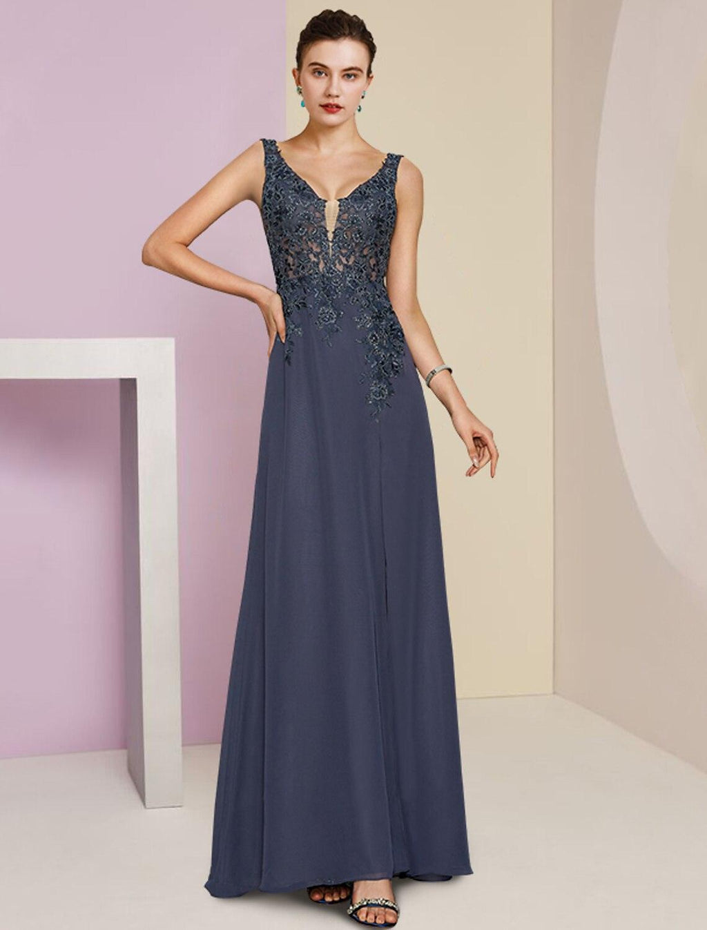 Vestido tubinho/coluna para mãe da noiva, festa de casamento, elegante, decote em V, comprimento até ao chão, chiffon, renda, sem mangas, com pregas, lantejoulas