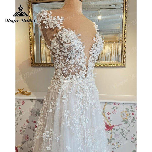 Abito da Sposa a Linea A Boho Personalizzato per Donna 2025 Scollato Spalle Scoperte Senza Schienale con Applicazioni di Pizzo Vestito da Sposa Strascico