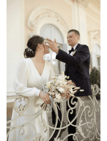 Brautdusche Kleine weiße Kleider Brautkleider Knöchellang A-Linie Langarm V-Ausschnitt Chiffon mit Volltonfarbe