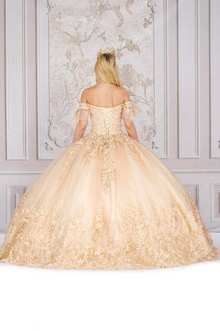 Schulterfreies Ballkleid mit Schmetterlingsapplikation von Petite Adele PQ1021