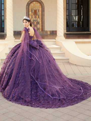 Quinceanera-Kleid mit Schmetterlings-Cape-Ärmeln von House of Wu 26062
