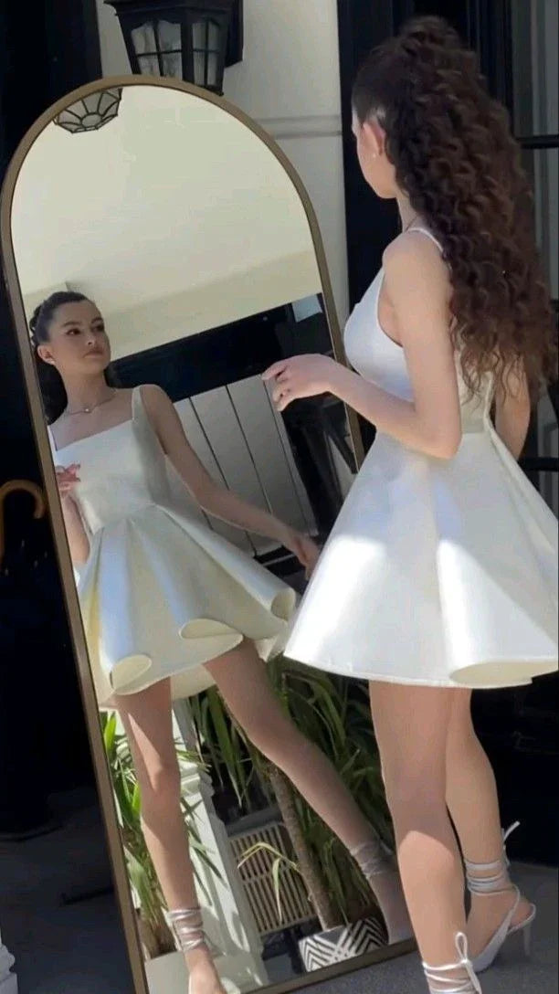 Vestido elegante de línea A con tirantes, satén marfil, corto para el baile de bienvenida, vestido de cumpleaños Y7658