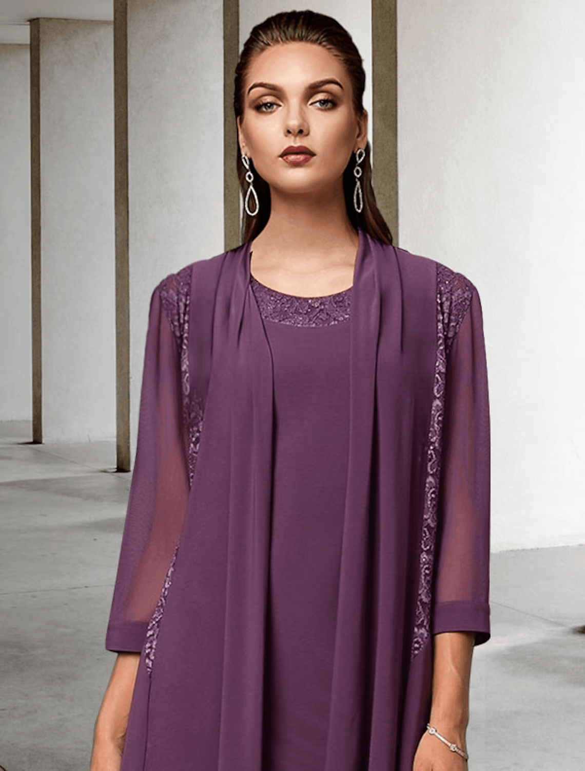 Vestido de mãe da noiva de duas peças, com bainha/coluna, elegante, decote em joia, comprimento até ao joelho, chiffon, renda, sem mangas, com cor sólida