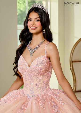 Quinceanera-Kleid mit Cape-Ärmeln von Rachel Allan RQ1133