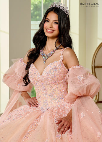 Quinceanera-Kleid mit Cape-Ärmeln von Rachel Allan RQ1133