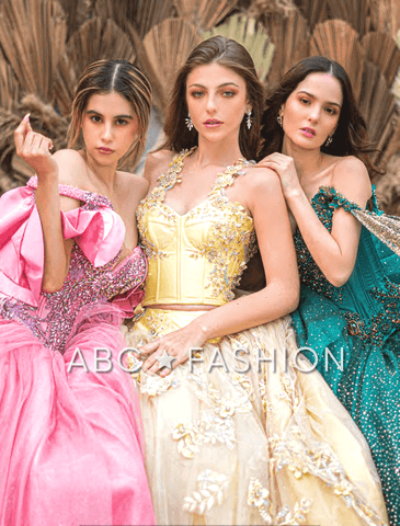 Quinceanera-Kleid mit Cape-Ärmeln von Ragazza D84-584