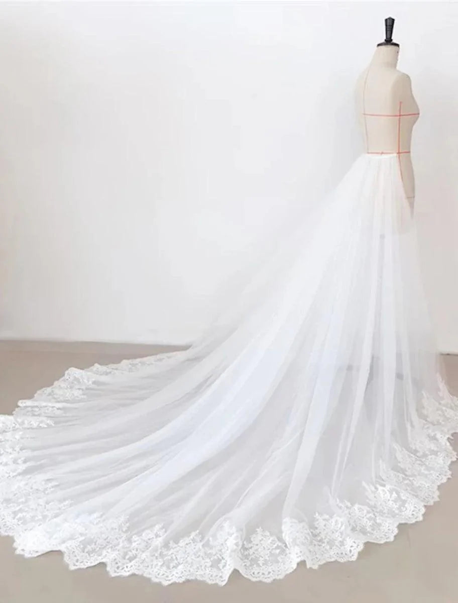 Casual Wedding Dresses A-Line Separates Separates Court Train Lace OverSkirts Bridal Gowns With Appliques Solid Color