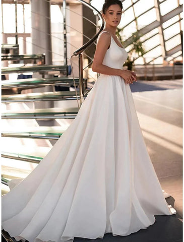 Lässige Brautkleider Hofschleppe Prinzessin Ärmellos Quadratisch Italien Satin Mit Perlenstickerei Volltonfarbe