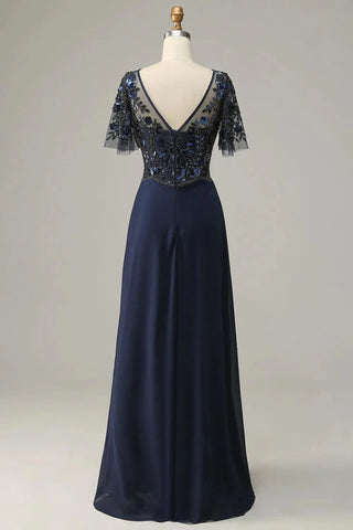 Kleid für die Brautmutter mit Applikationen und Pailletten