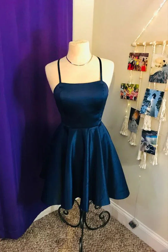 Uni Satin Kurzes Homecoming-Kleid A-Linie Abschlusskleid Y1865