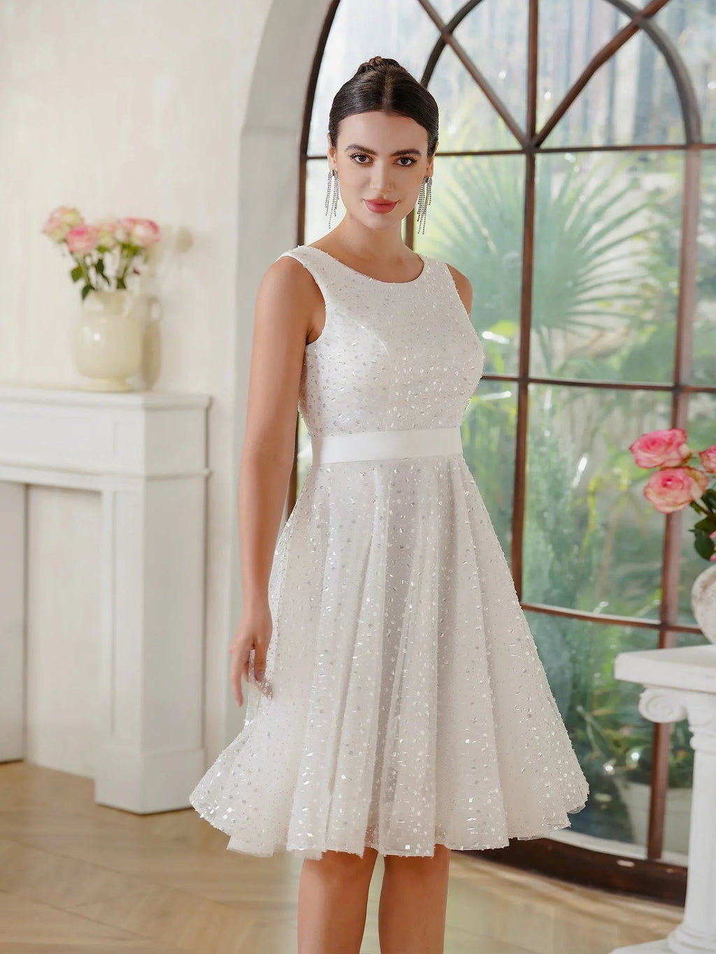 Reizvolles A-Linien-Tüll-Polyester-Trägerloses Kleid in Champagner für den Abschlussball mit Pailletten