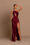 Encantadores vestidos de noche sirena largos con un hombro, tirantes espagueti, color borgoña y abertura