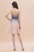Charmant Sweetheart Verlauf A-Line Kurz Homecoming-Kleid
