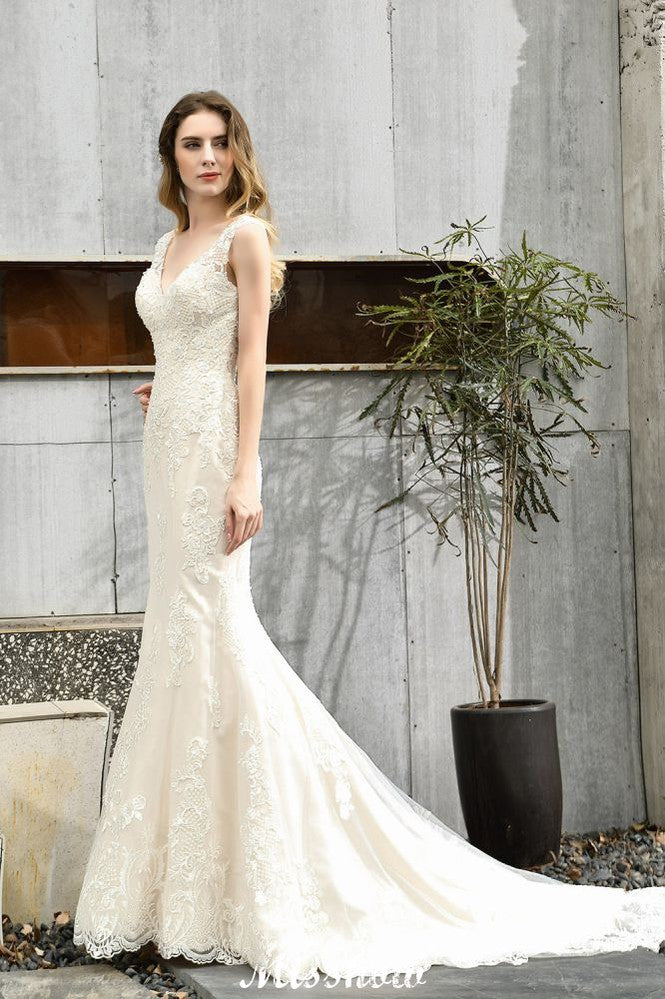 Charmantes V-Ausschnitt Spitze Blumen Meerjungfrau Brautkleid Ärmelloses Saint Kleid Für Die Braut