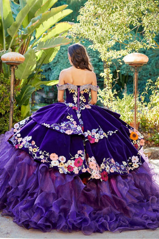Charro schulterfreies Ballkleid mit Rüschen von Petite Adele PQ1050