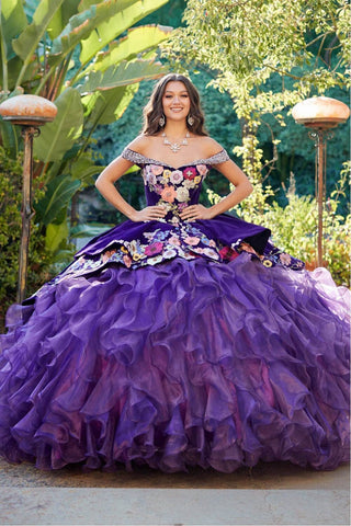 Charro schulterfreies Ballkleid mit Rüschen von Petite Adele PQ1050