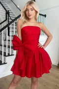 Vestidos sin Mangas Estilosos con Fruncidos Cortos para el Baile de Regreso a Casa, Vestido Sencillo de Fiesta Mini con Lazo