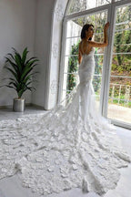 Abito da Sposa Sirena Chic Senza Maniche con Spalline Sottili e Strascico a Cappella