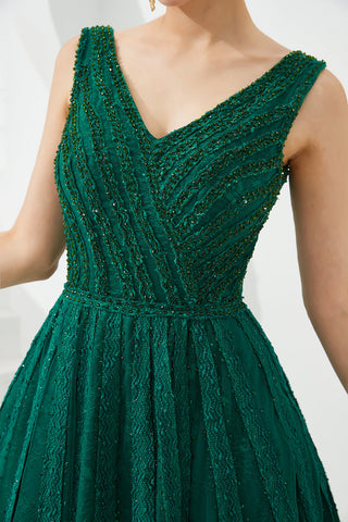 Classic Long A-line V-neck Tulle Prom Dress