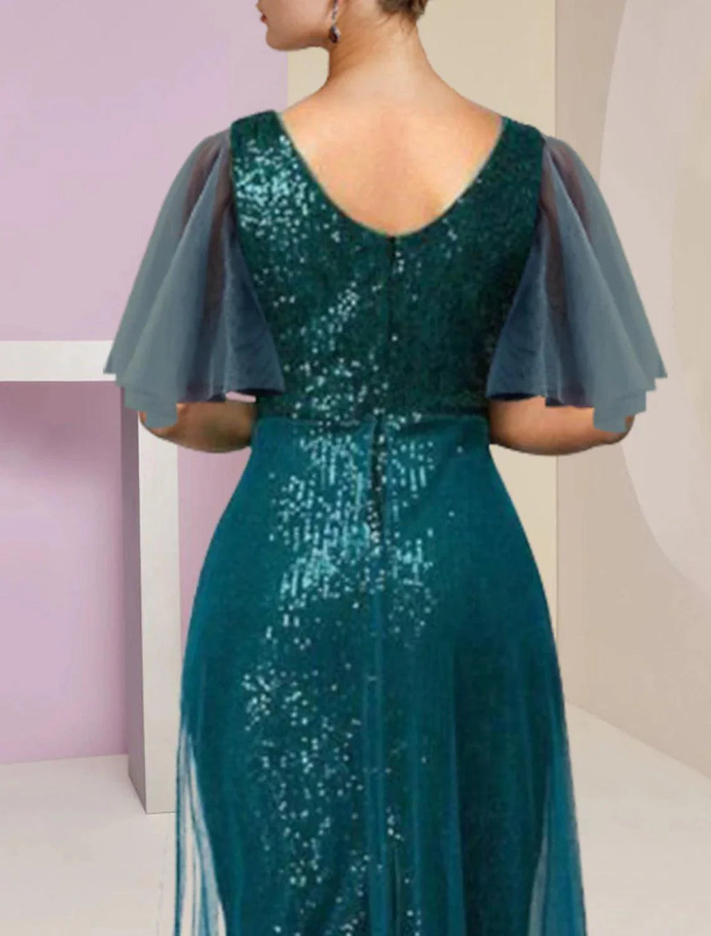 Vestido tubinho/coluna para mãe da noiva, convidada formal para casamento, elegante, com brilho e decote em V alto e baixo, comprimento até ao joelho, chiffon, lantejoulas, manga curta com pregas