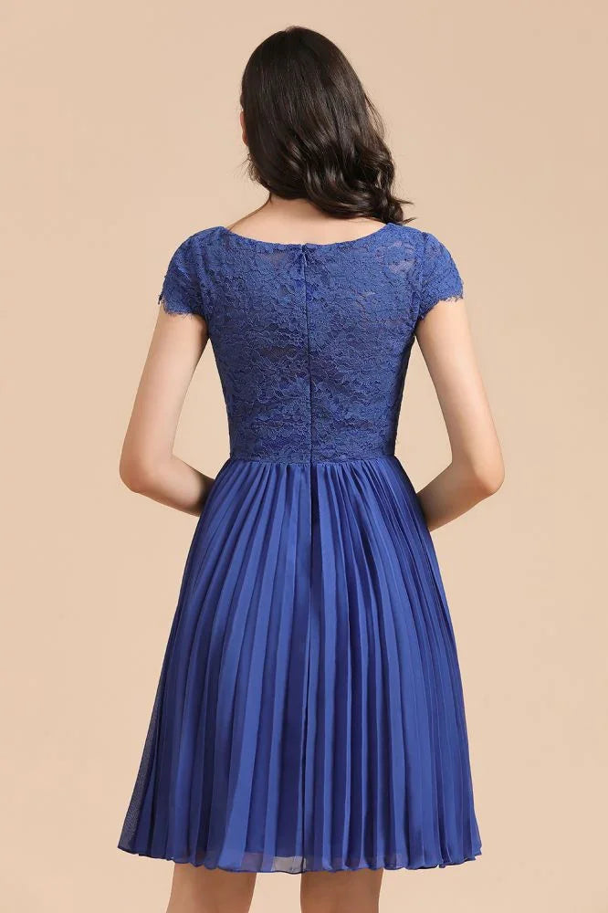 Niedliches Spitze Chiffon Mini-Partykleid Kurzärmlig Kniebundlanges Homecoming-Kleid