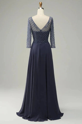 Kleid für die Brautmutter mit Perlen und langen Ärmeln