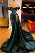Robe de bal sirène longue vert foncé épaule dénudée avec fente