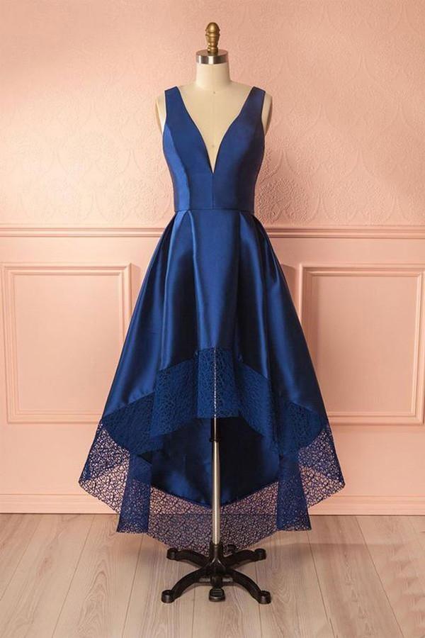 Vestido de Fiesta Azul Marino con Escote en V y Bajo Desigual de Encaje y Satén para Damas de Honor PG384