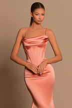 Robe de bal sans manches sirène à bretelles spaghetti longues corail de créateur