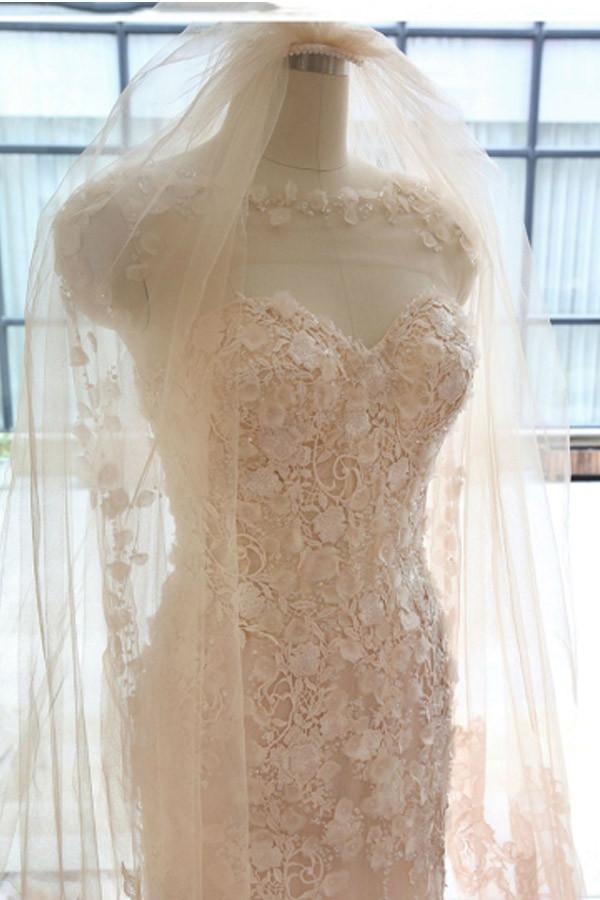 Designer-Open-Back-Spitzenblumen-Langarm-Nixen-Hochzeitskleid