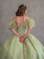 Vestido de baile com corpete ombro a ombro da marca Calla SCL30012