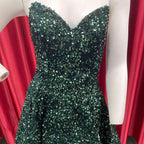 Vestido de Baile de Regreso al Hogar en Línea A con Lentejuelas Verde Oscuro Corazón Dulce Y1409