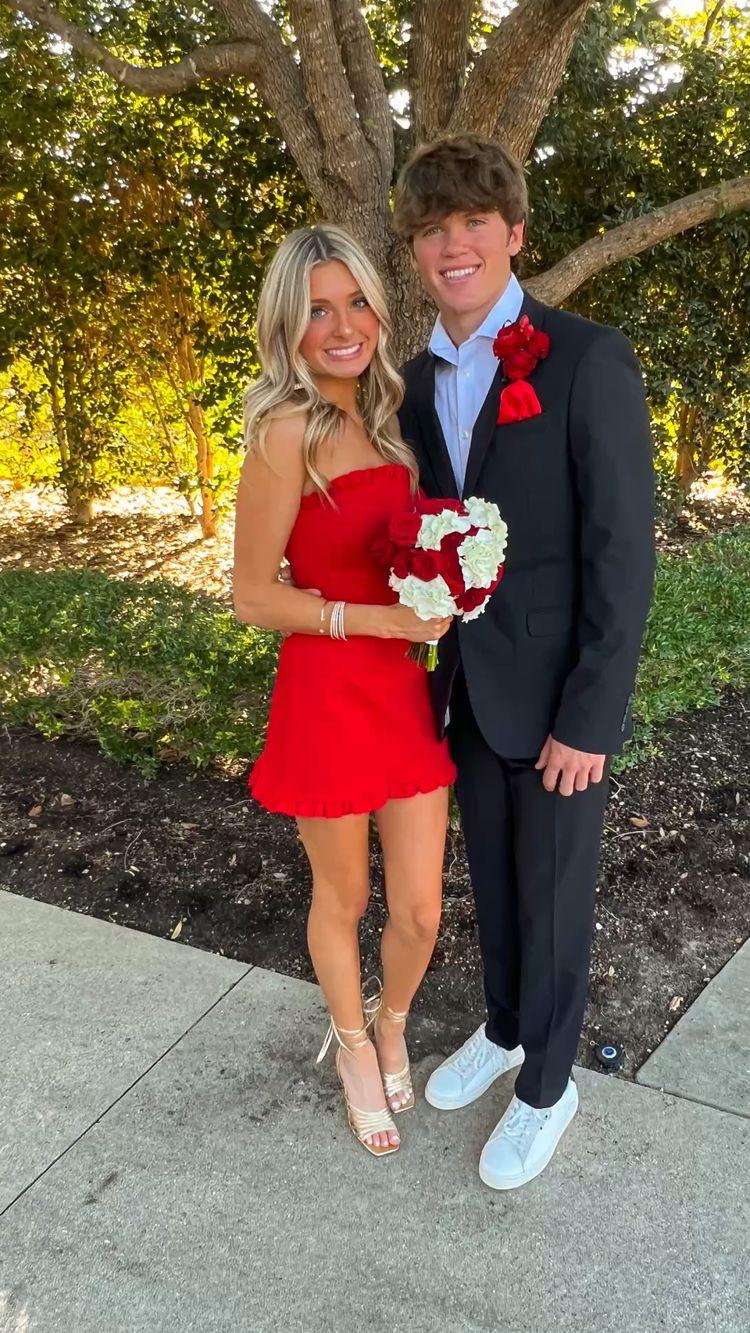 Rotes trägerloses kurzes Homecoming-Kleid Geburtstagsfeier-Kleid Y1599
