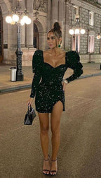 Glitzer Pailletten Schwarzes Kurzes Heimkehrkleid Puffige Lange Ärmel Herzausschnitt Modisches Cocktailkleid Y1515