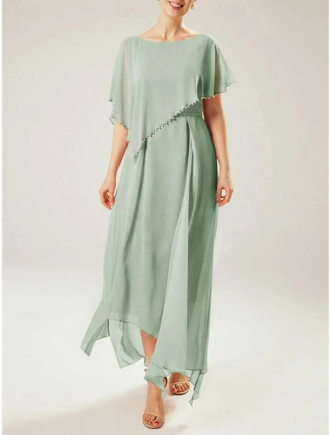 Vestido de mãe da noiva com bainha/coluna, elegante e simples, decote em joia, comprimento até ao tornozelo, chiffon, manga curta, incluído com borla