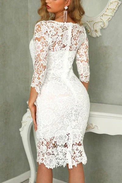 Elegantes Elfenbeinlangarm-Knielanges Spitzen-Heimkehrballkleid