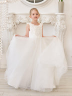 Elegant White Tulle Flower Girl Dress with Sweep Train