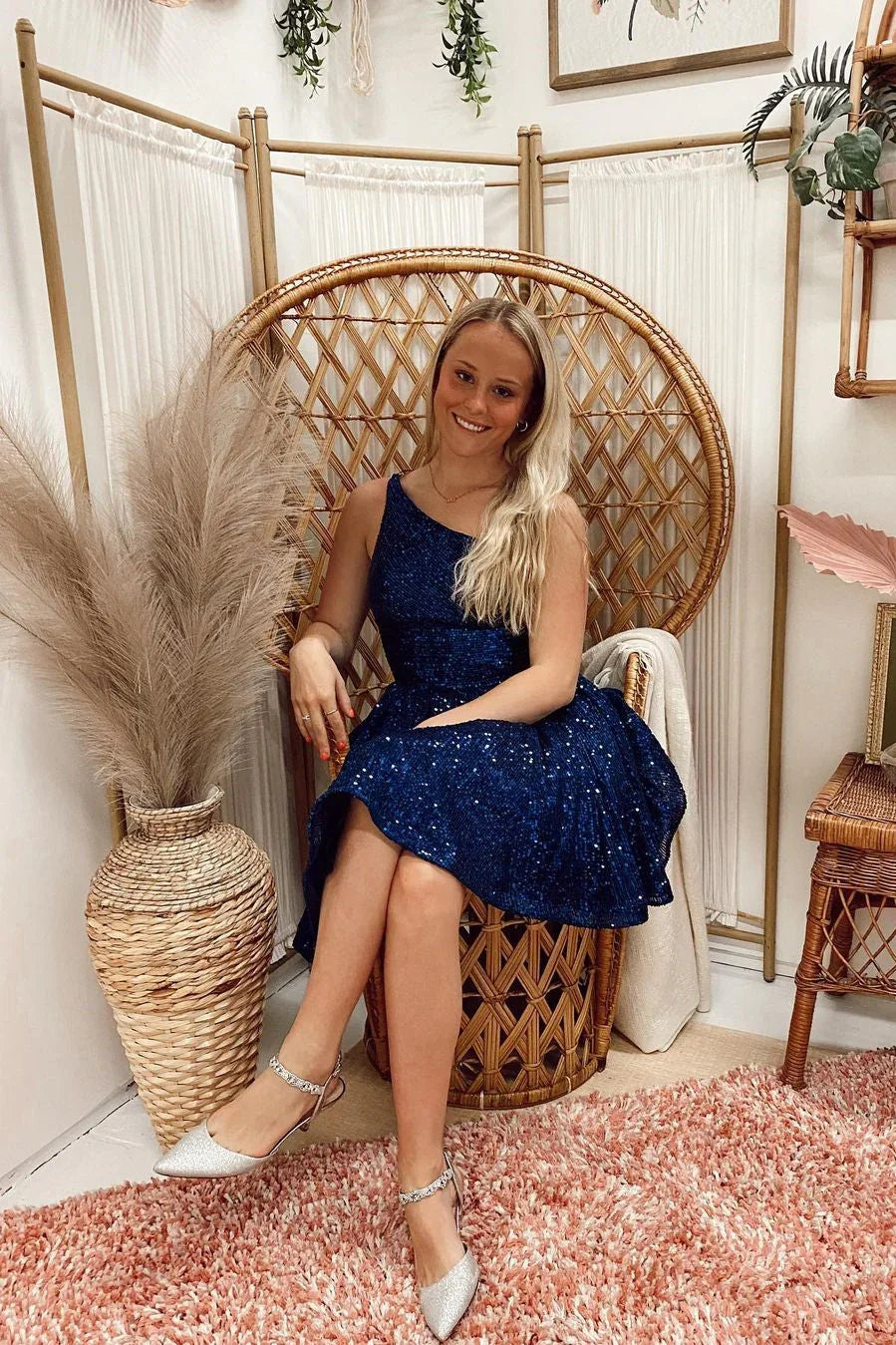 Elegantes A-Linien-Blau-Ein-Schulter-Ärmelloses Kurzes Homecoming-Kleid