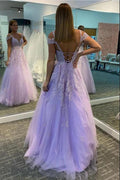 Robe de bal élégante en tulle et dentelle, dos nu, longue, à ligne A et décolleté cœur