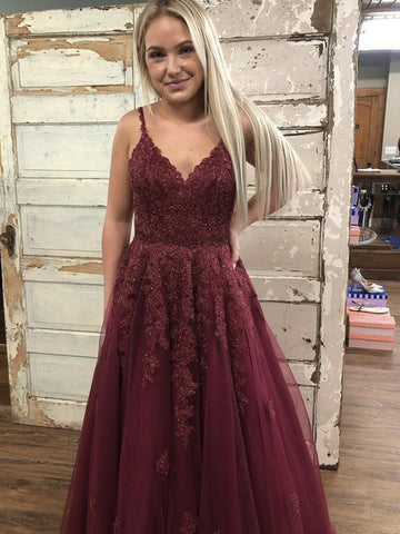 Elegantes, langes, burgunderrotes A-Linien-Ballkleid mit V-Ausschnitt und offenem Rücken