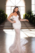 Elegant Bodenlanges Sweetheart Ärmelloses Meerjungfrau Spitzen Brautkleid mit Perlen