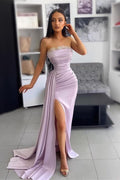 فستان سهرة طويل أنيق من الساتان بتصميم حورية البحر والكتف المكشوف مع شق