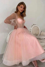 Vestido de Fiesta Elegante Largo en Línea A de Tul Rosa con Mangas Largas Color Durazno