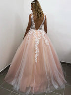 Elegant Long A-line V-neck Tulle Lace Backless Formal Prom Dresses