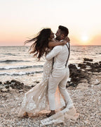 Abito da Sposa Elegante Lungo a Sirena con Scollo a V, Pizzo Floreale e Schiena Nuda